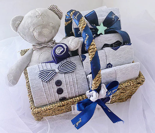 Newborn Baby Clothing Set Gift Box (One Set) - Live to Shop